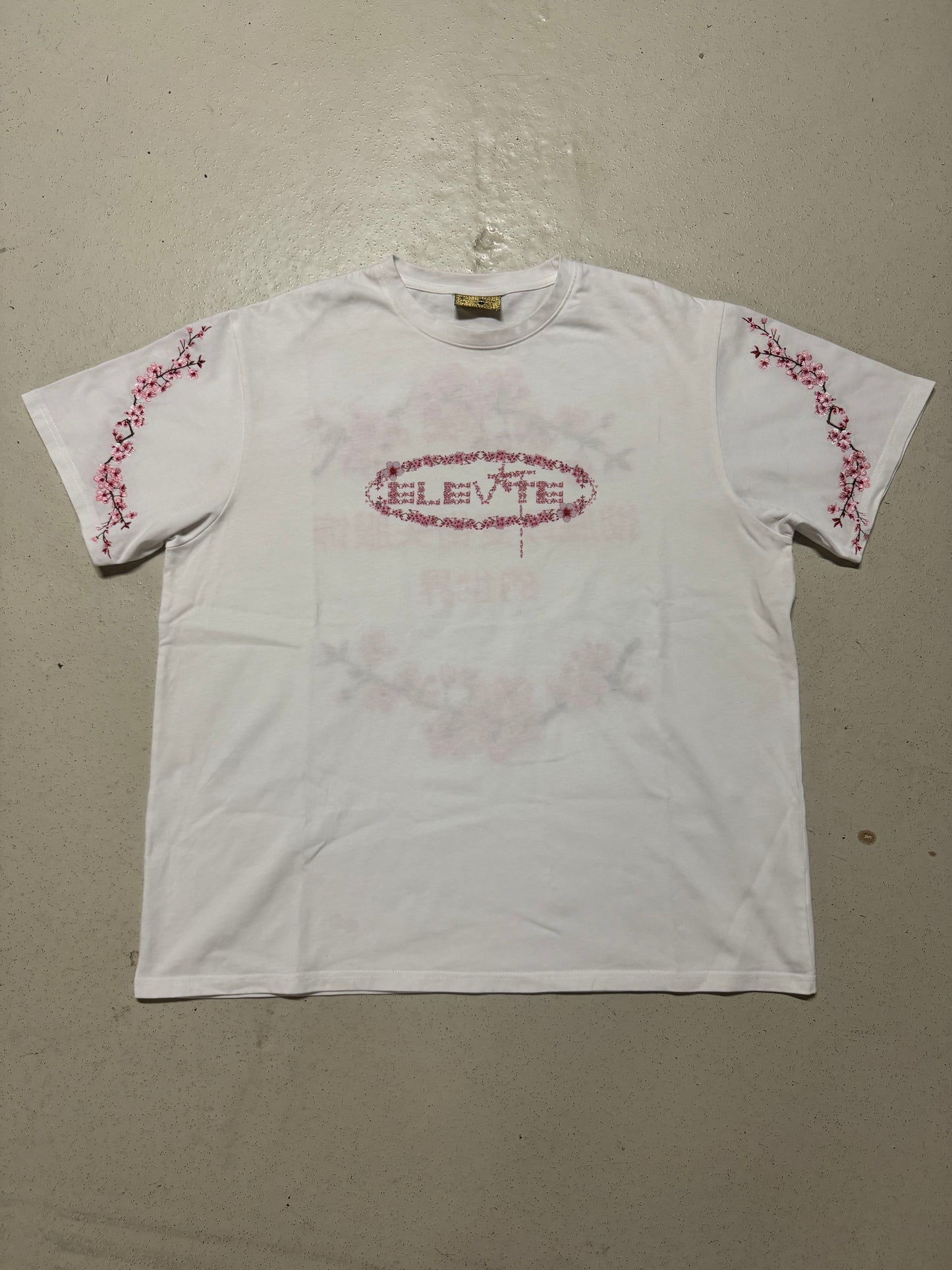 T-shirt Sakura Elevate